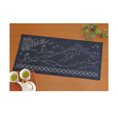 テーブルセンター富士と七宝つなぎ(紺)