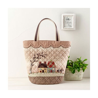 可愛いスカラップとハウスのバッグ